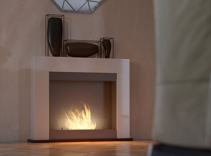 Freistehender Bioethanol Standkamin INPORTAL 2 in Wohnzimmer von SimpleFire InFire Weiss Schwarz stehender Biokamin